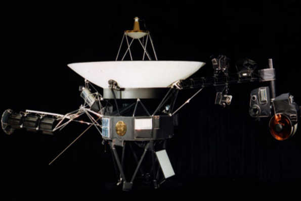 nasa restores contact with voyager 2