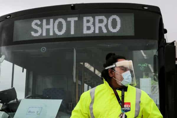 Shot Bro&#39; buses sent out to vacinate - Kiwi Kids News