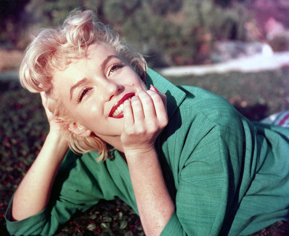 Over 1,000 people dress as Marylin Monroe – Kiwi Kids News