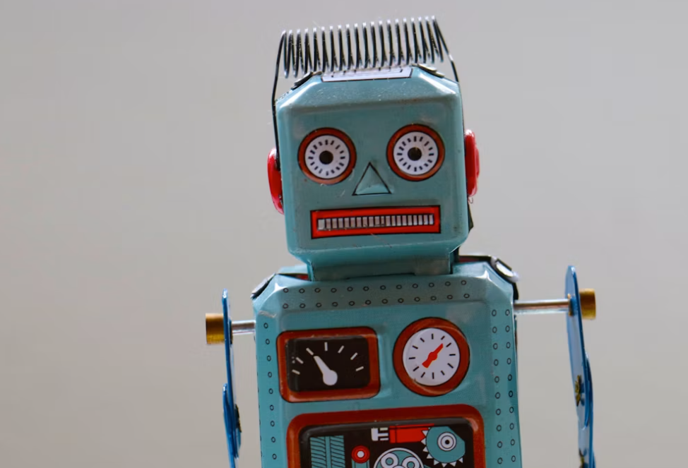 Student builds a self-driving robot that learns like a child
